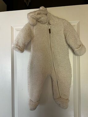 Fuzzy Bear Hoodie Zip Up